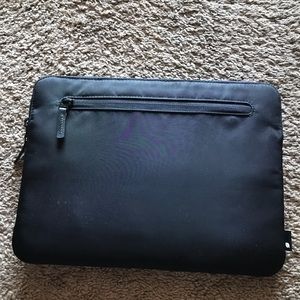 Incase Soft Chromebook/Laptop Case